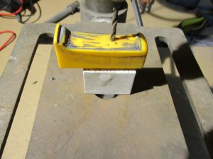 Wiercenie przycisku i włącznika